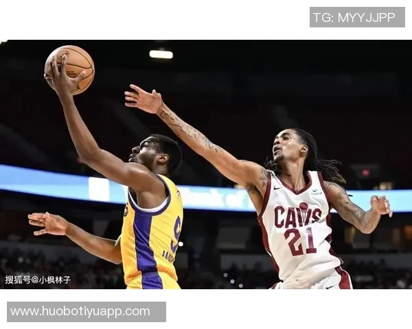 汤姆林表现出色32分钟内高效得分14分并贡献4篮板